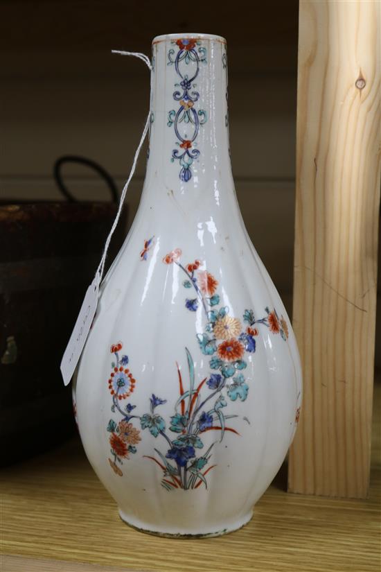 A French porcelain kakiemon bottle vase height 24cm